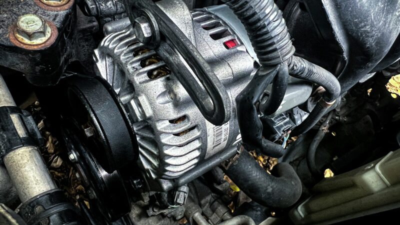 car engine alternator